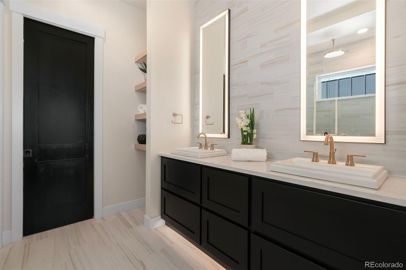 MLS Image #14 for 3631 n buchanan court,aurora, Colorado