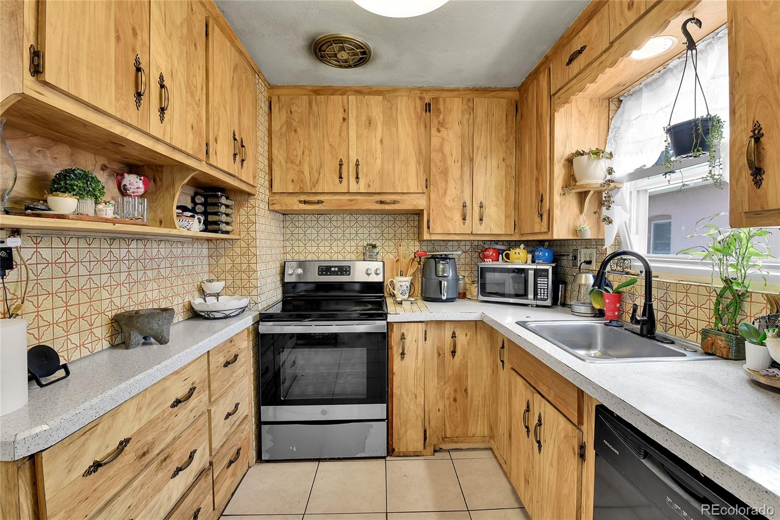 MLS Image #9 for 217  irving street,denver, Colorado