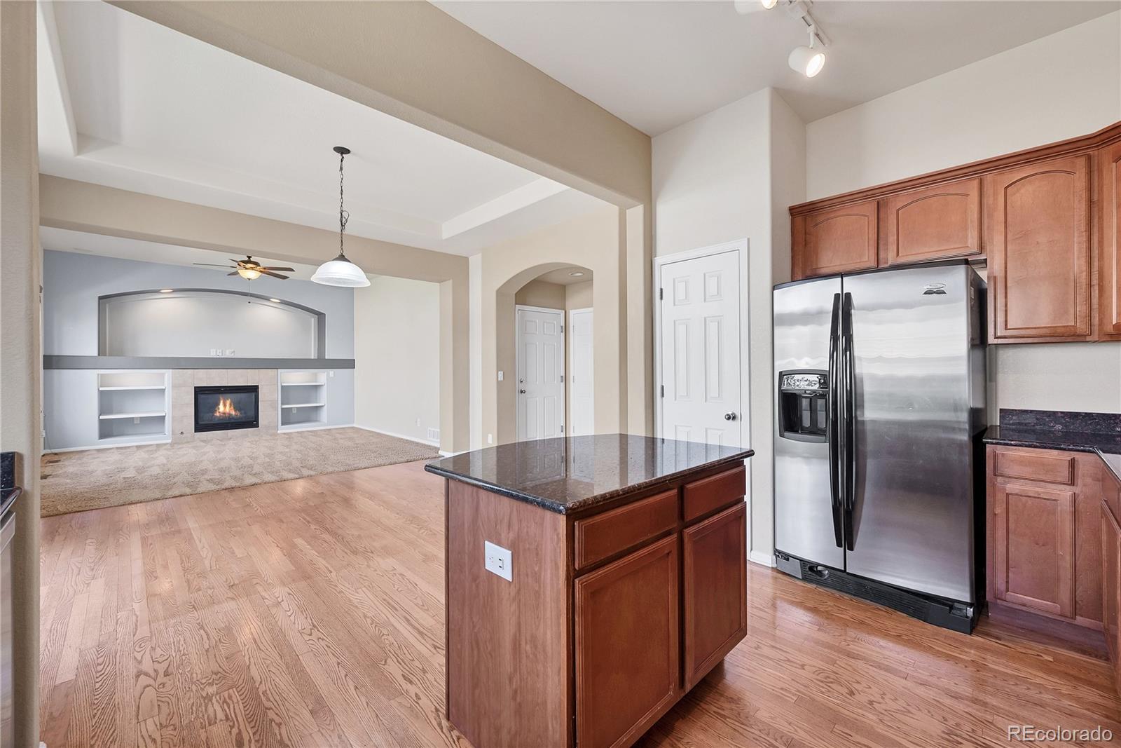 MLS Image #10 for 10121  rifle street,commerce city, Colorado
