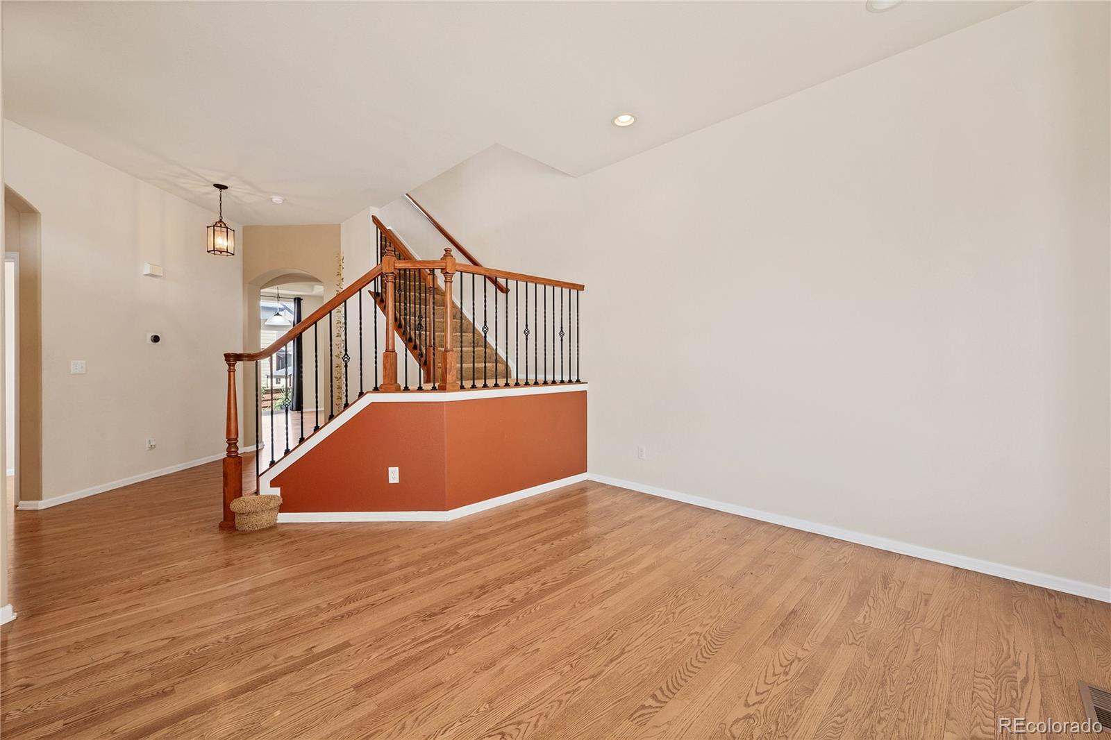 MLS Image #13 for 10121  rifle street,commerce city, Colorado