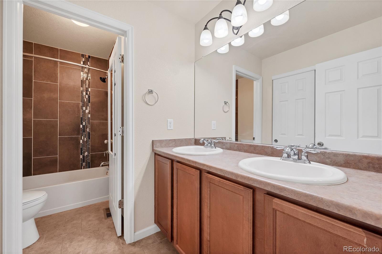 MLS Image #25 for 10121  rifle street,commerce city, Colorado