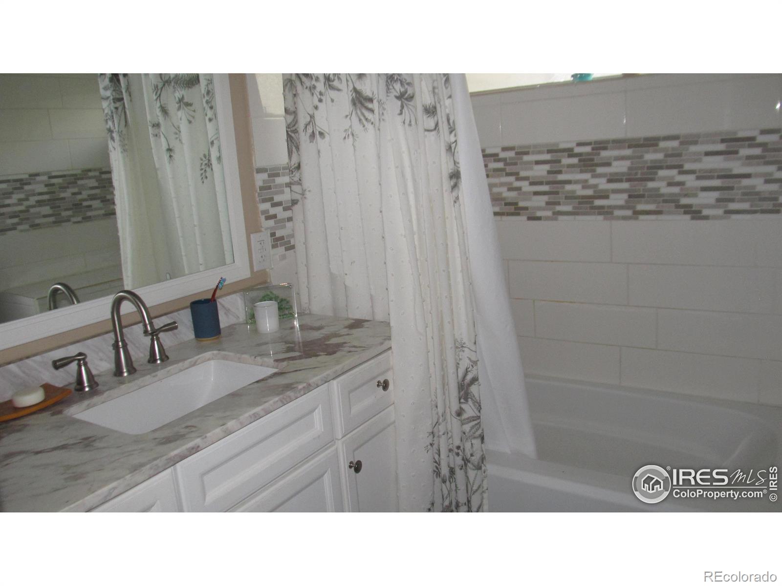 MLS Image #9 for 1109  spruce street,louisville, Colorado