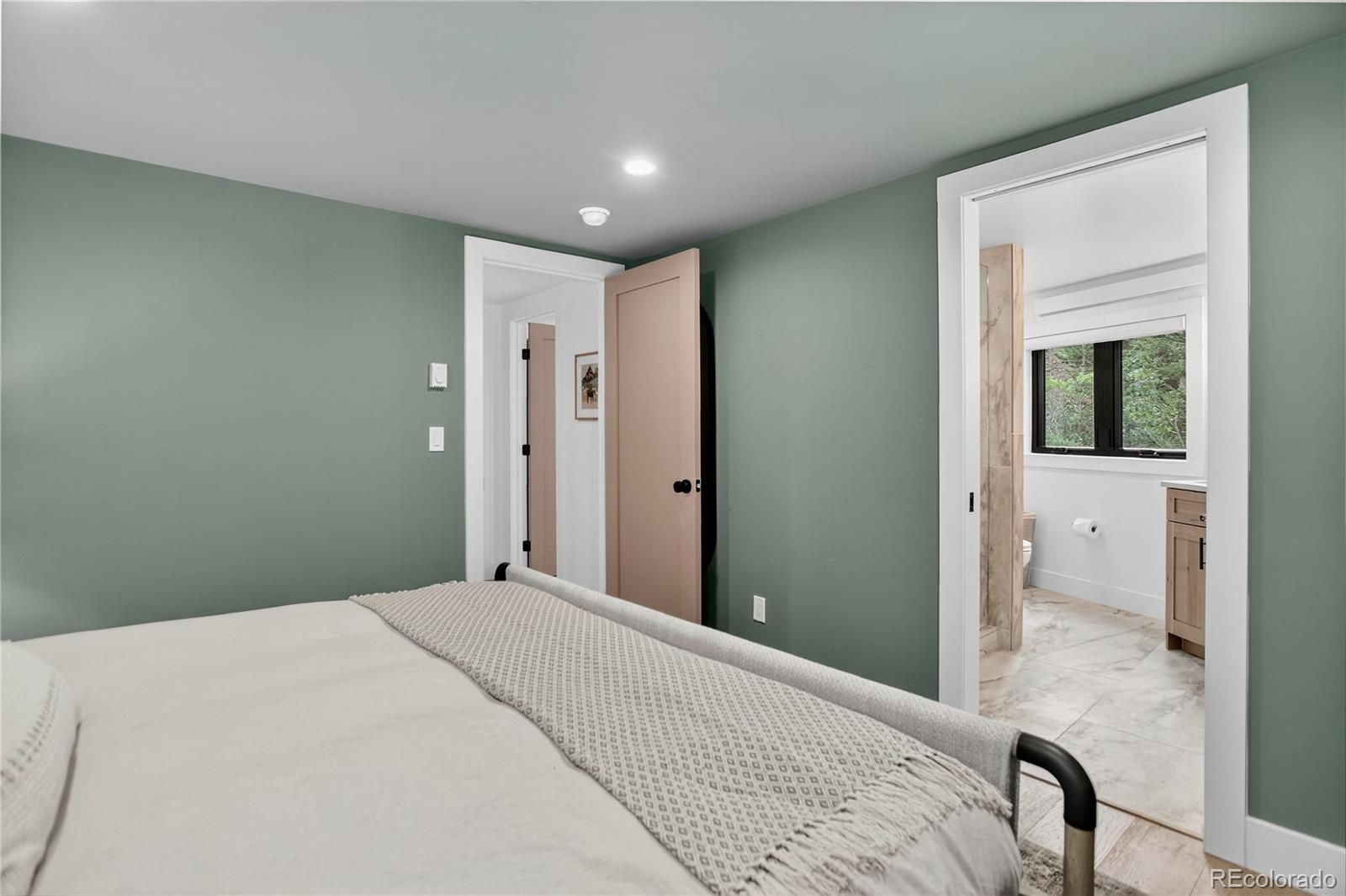 MLS Image #15 for 36  coot place,alma, Colorado