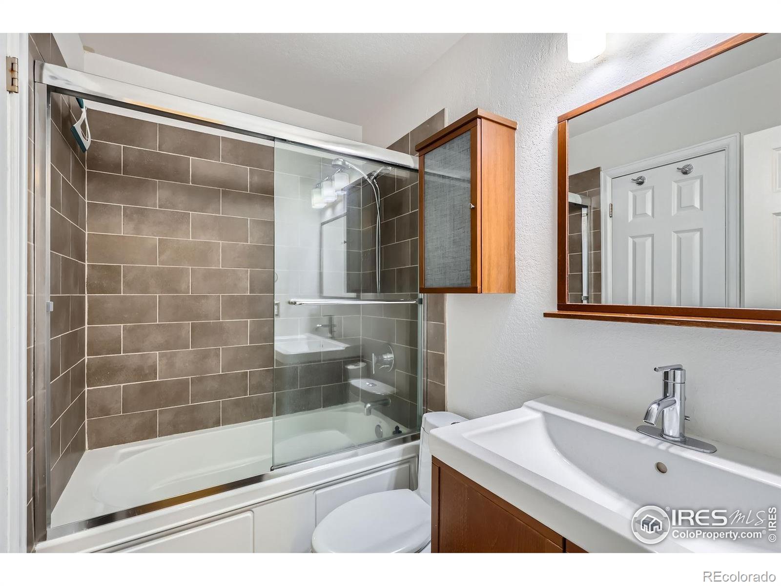 MLS Image #12 for 641 w dahlia street,louisville, Colorado