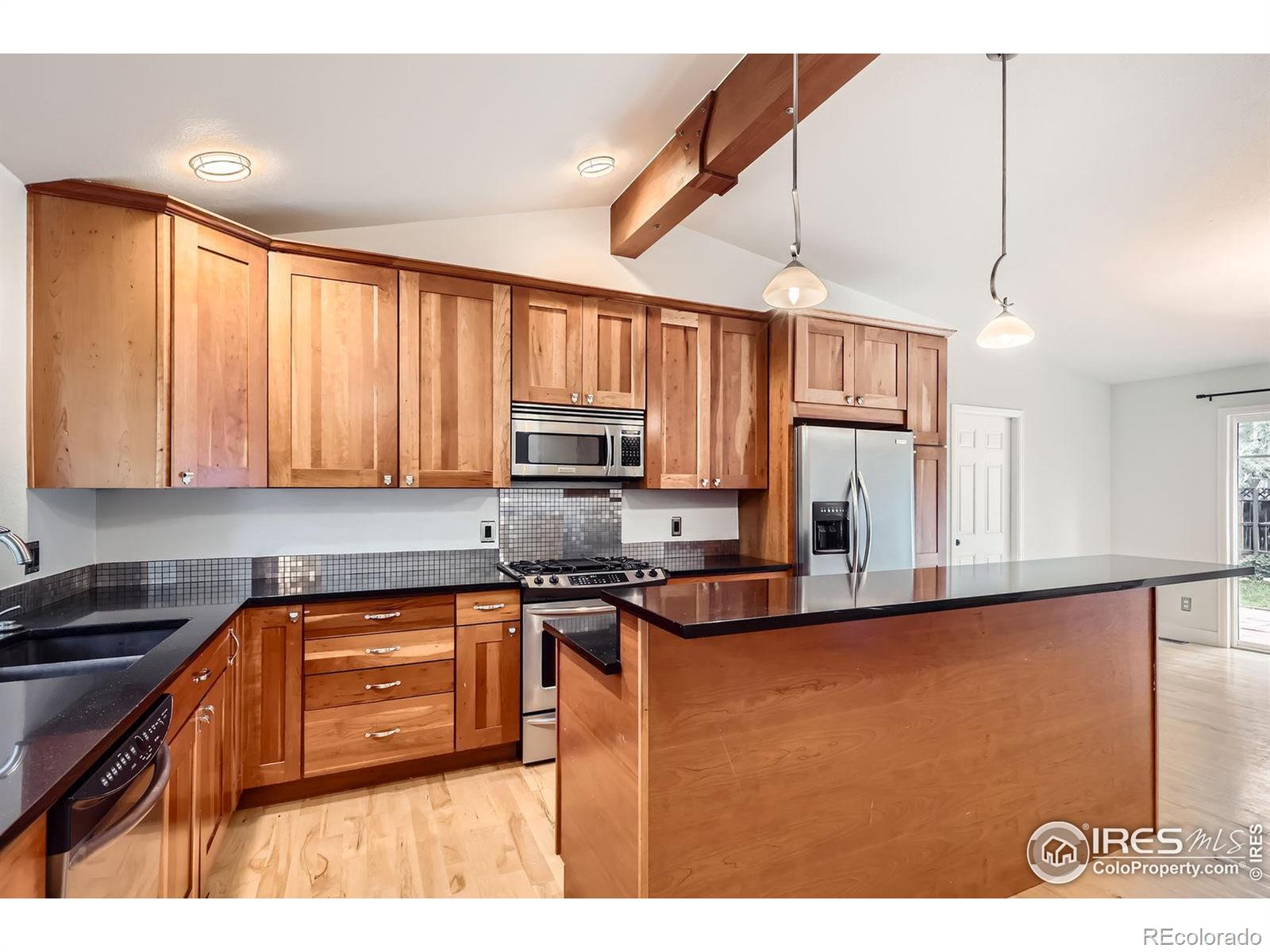 MLS Image #3 for 641 w dahlia street,louisville, Colorado