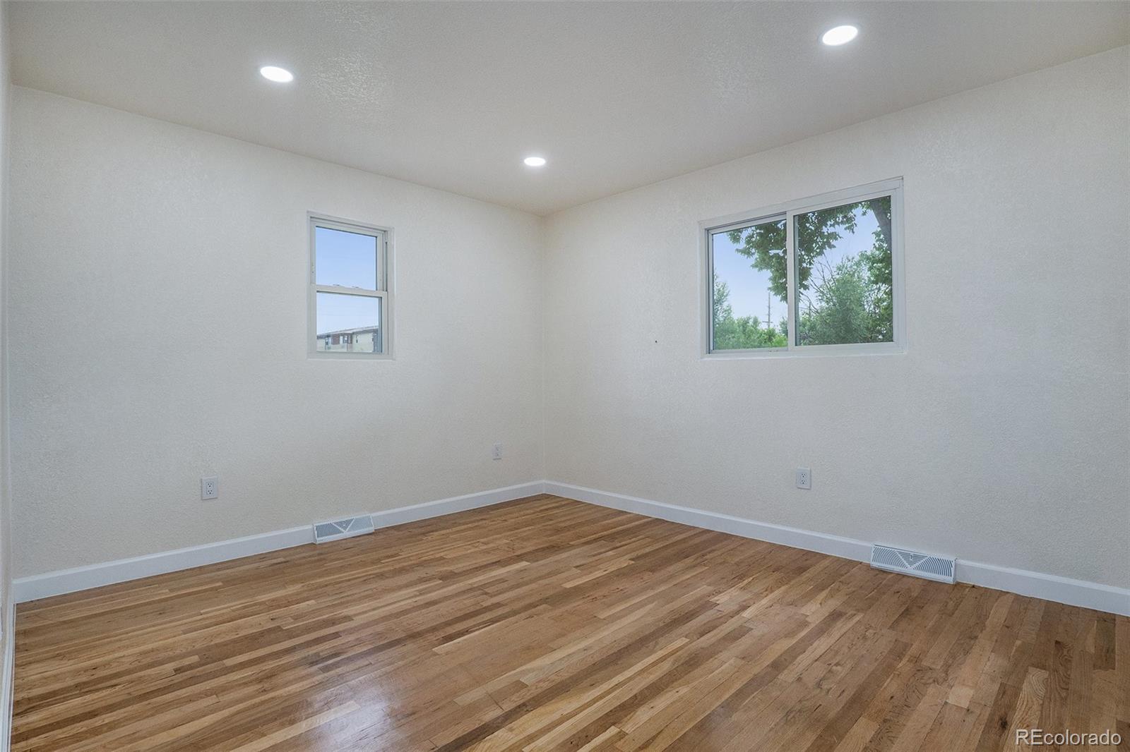 MLS Image #11 for 1985  blackhawk street,aurora, Colorado