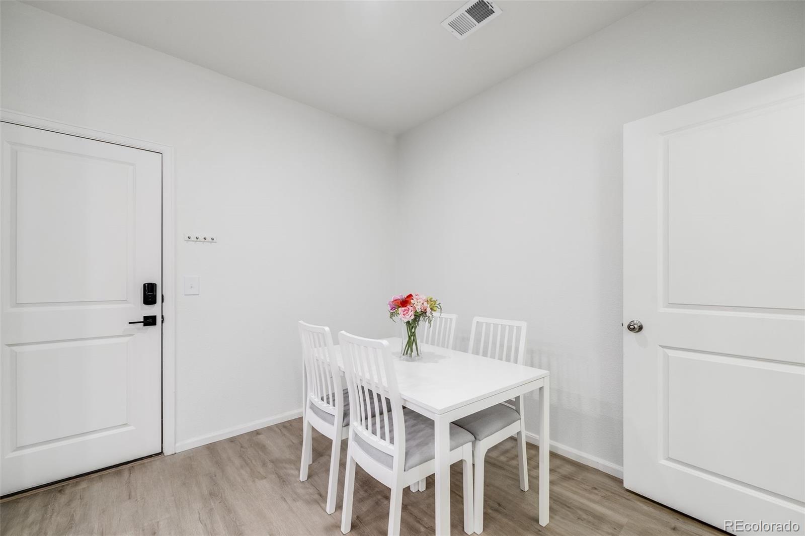 MLS Image #13 for 8935 e nichols place,centennial, Colorado