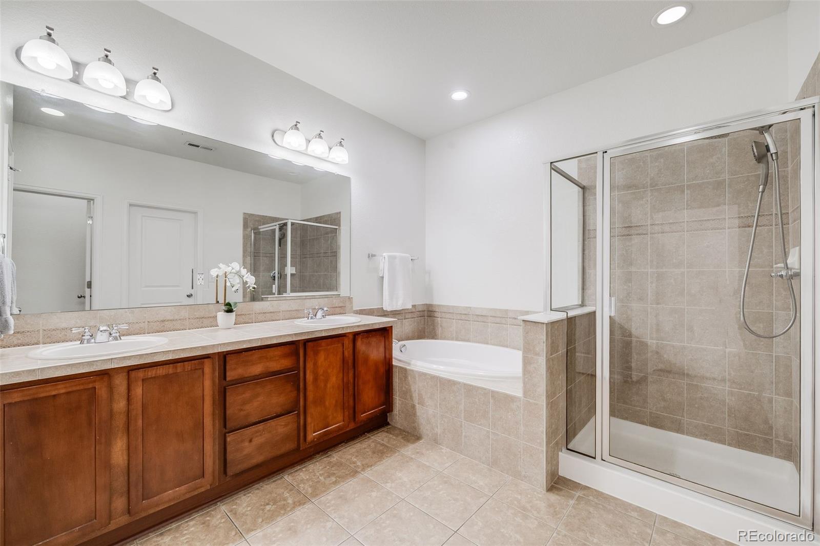 MLS Image #18 for 8935 e nichols place,centennial, Colorado