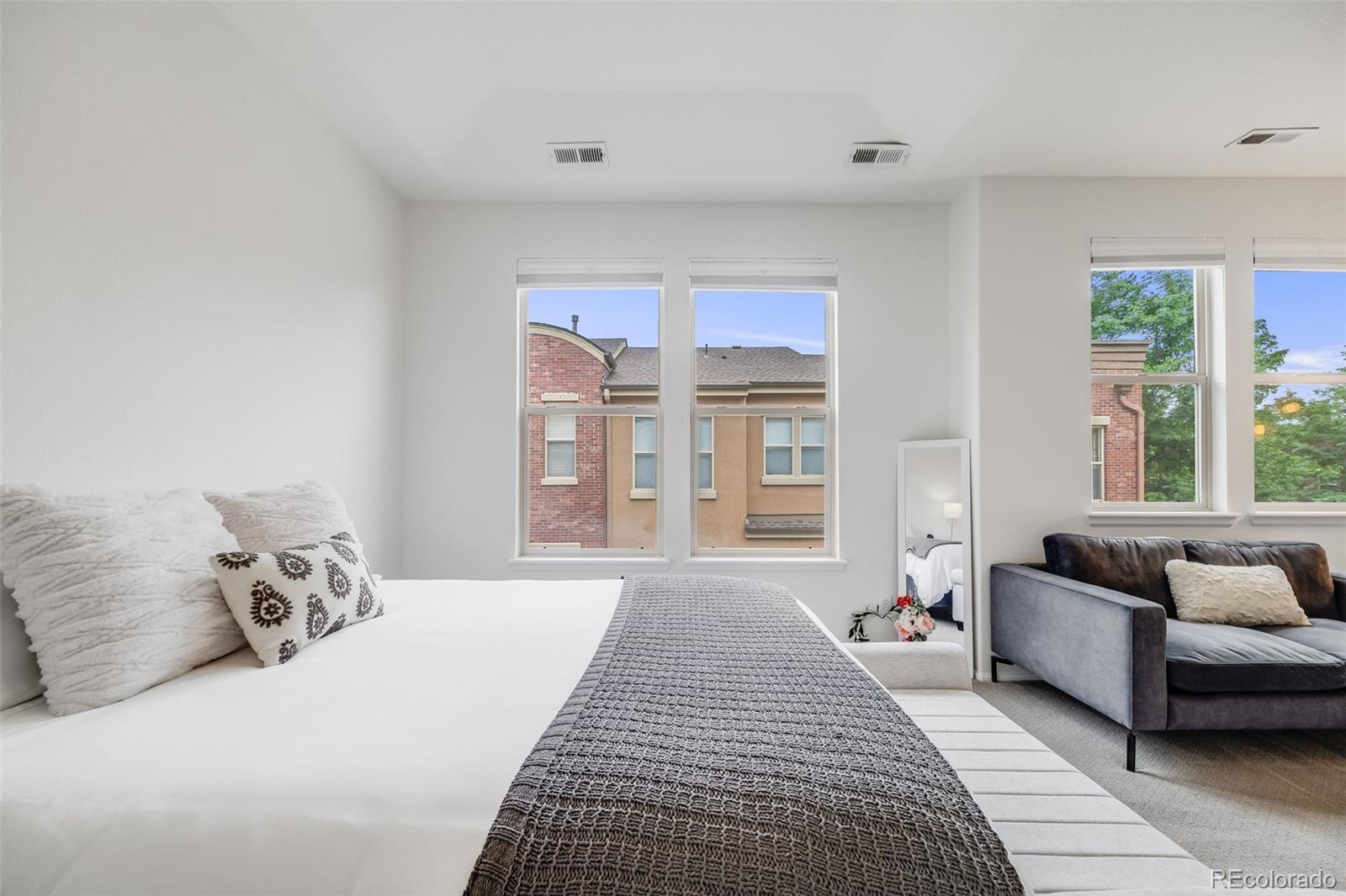 MLS Image #22 for 8935 e nichols place,centennial, Colorado