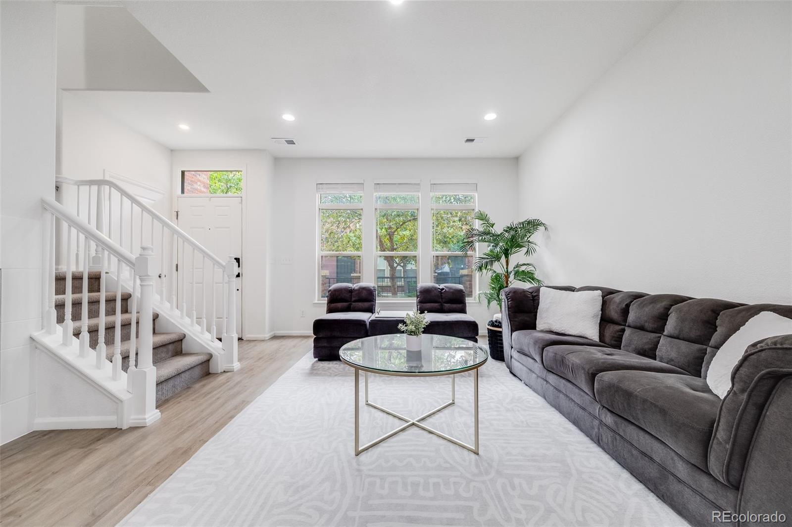 MLS Image #7 for 8935 e nichols place,centennial, Colorado