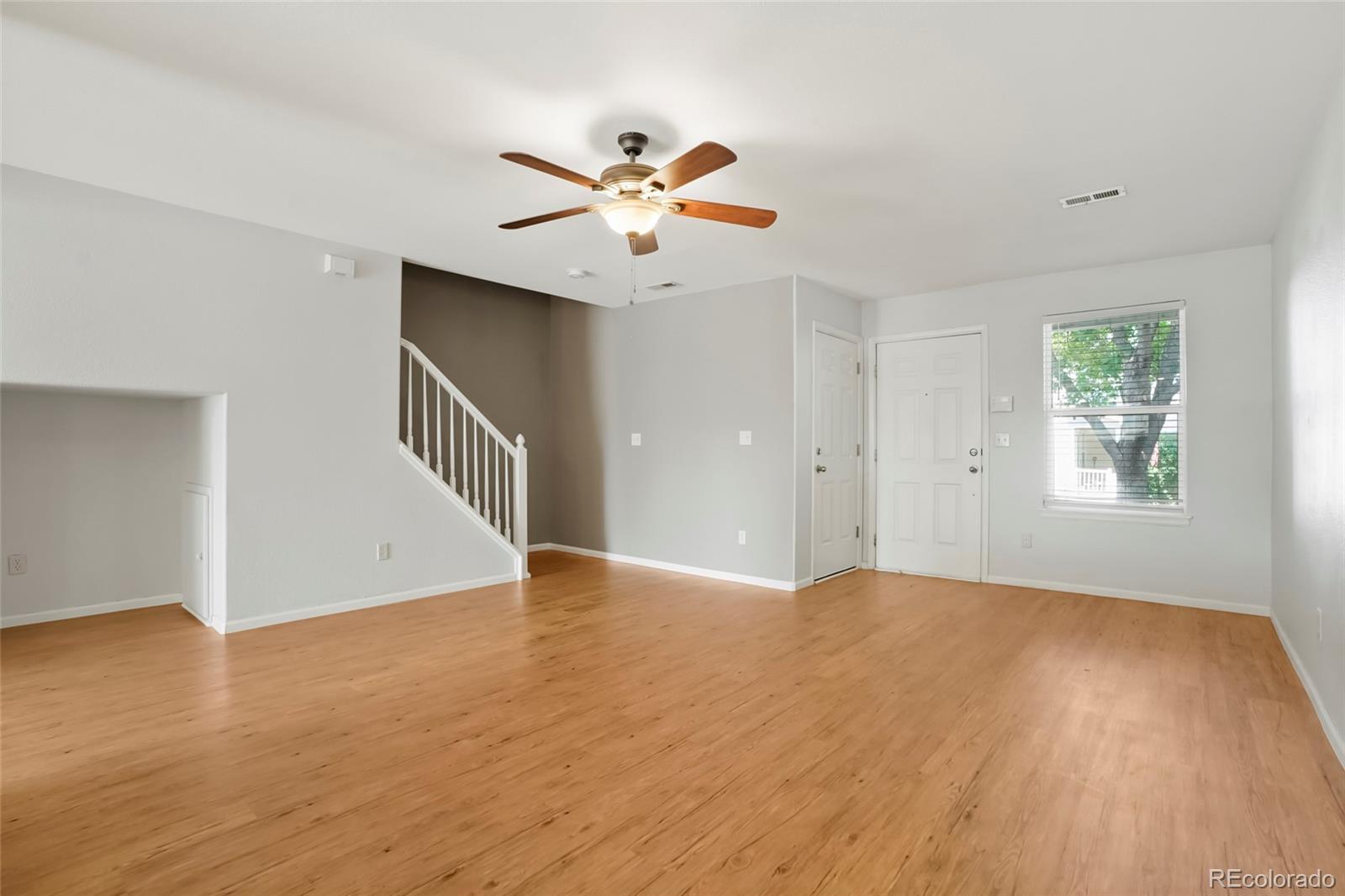 MLS Image #2 for 7889 s kittredge circle,englewood, Colorado