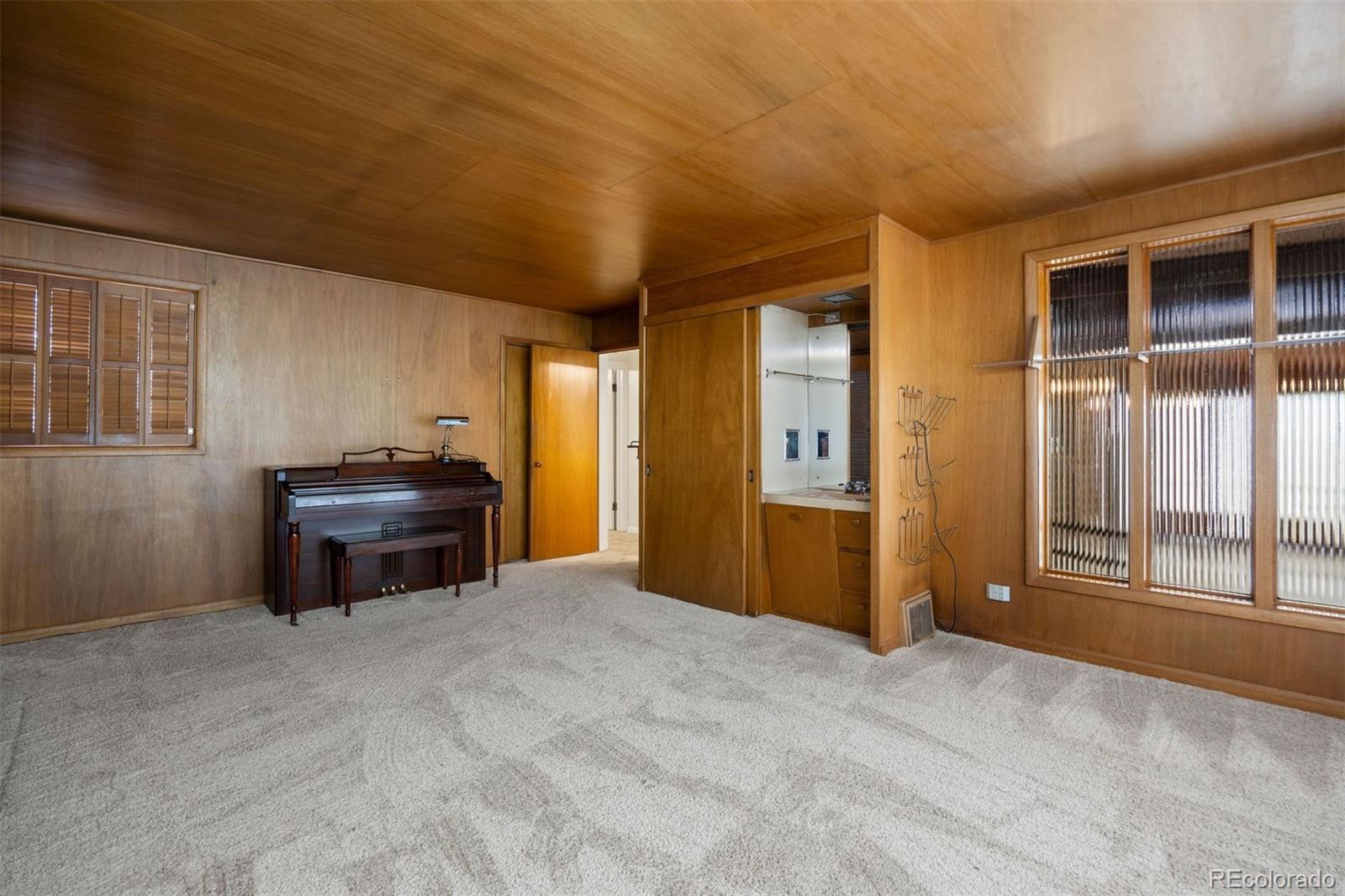MLS Image #5 for 976  hudson street,denver, Colorado