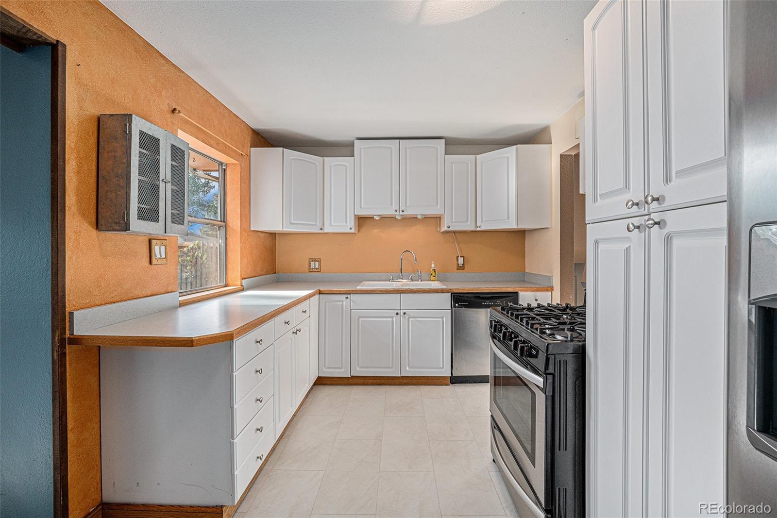 MLS Image #12 for 6124  otis street,arvada, Colorado