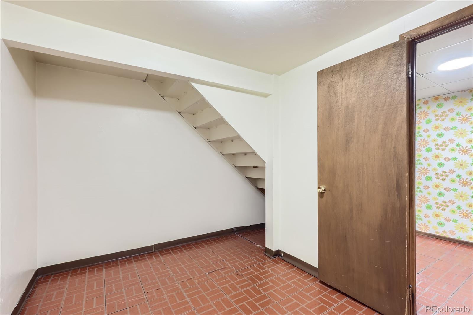 MLS Image #22 for 11759 e alaska avenue,aurora, Colorado