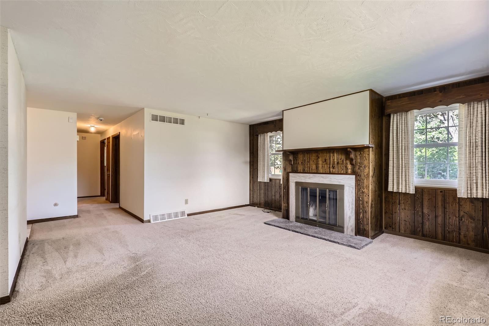 MLS Image #3 for 11759 e alaska avenue,aurora, Colorado