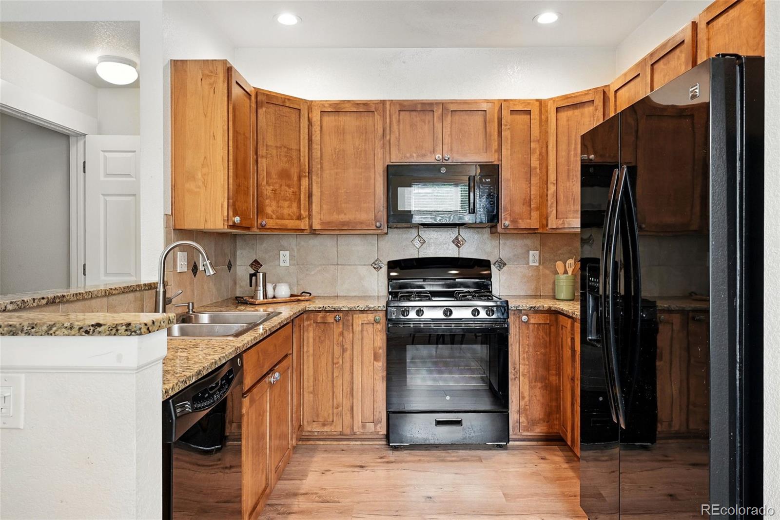 MLS Image #11 for 1275  hummingbird circle,longmont, Colorado