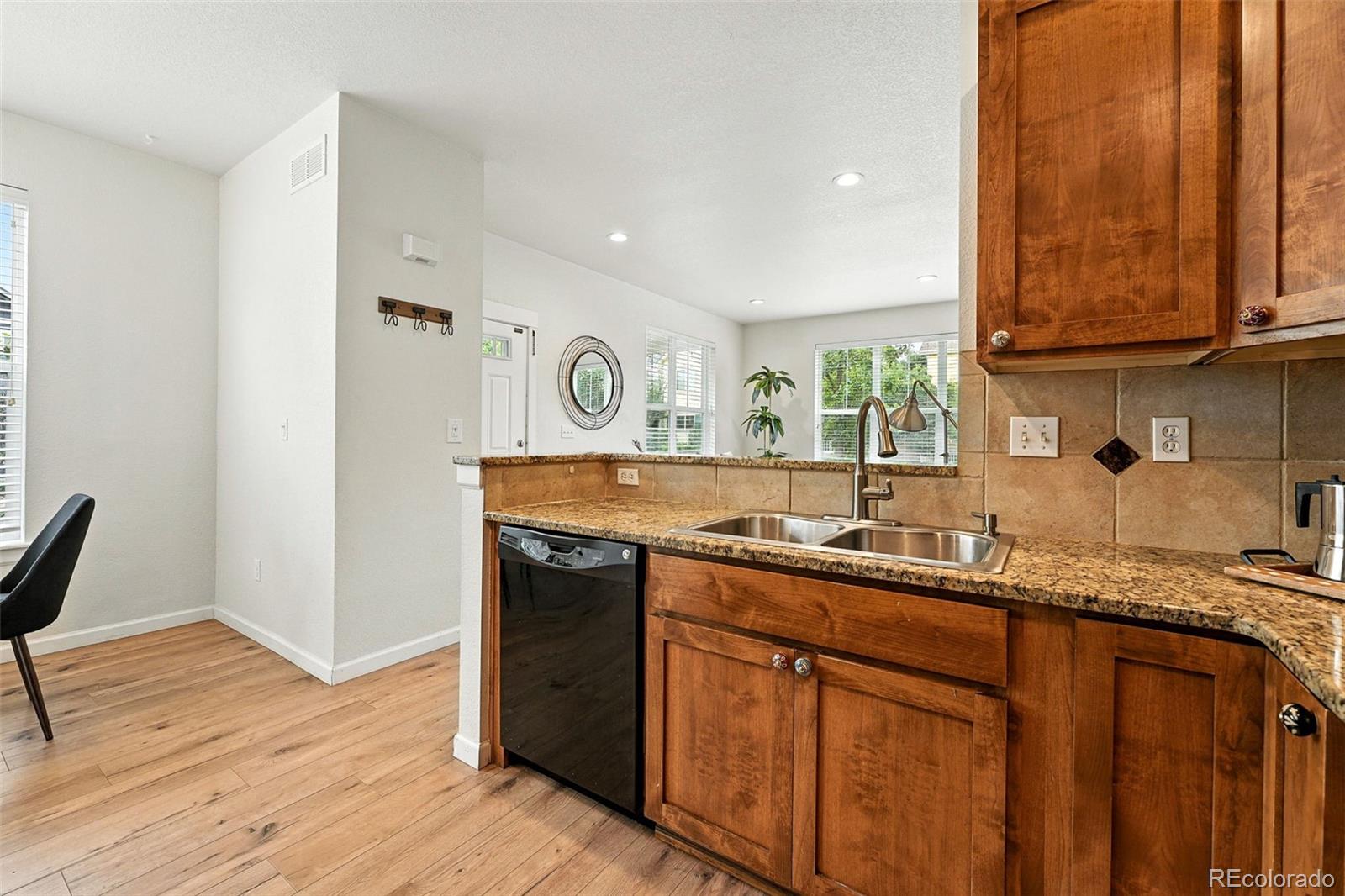 MLS Image #14 for 1275  hummingbird circle,longmont, Colorado