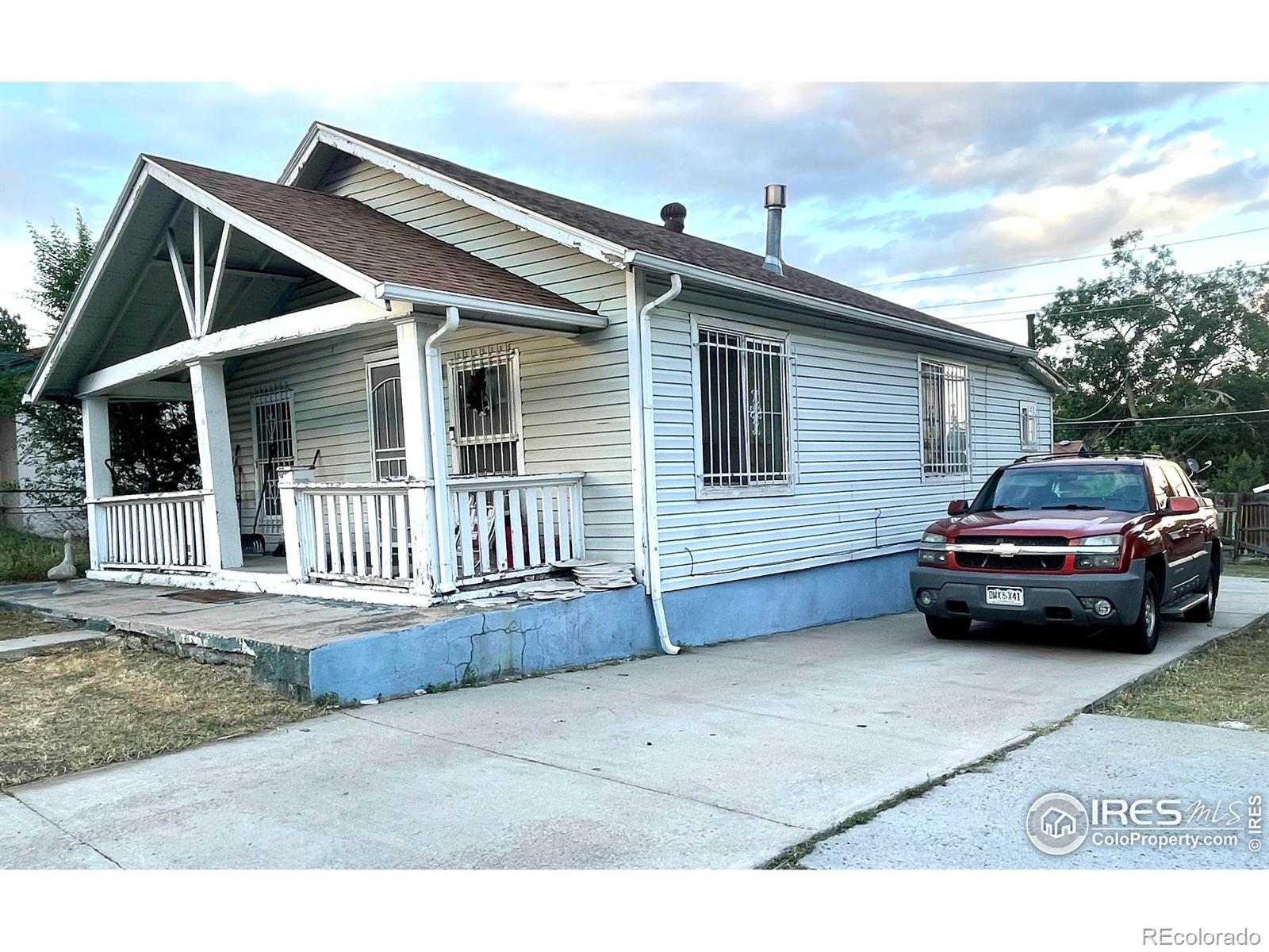 MLS Image #1 for 358  knox court,denver, Colorado