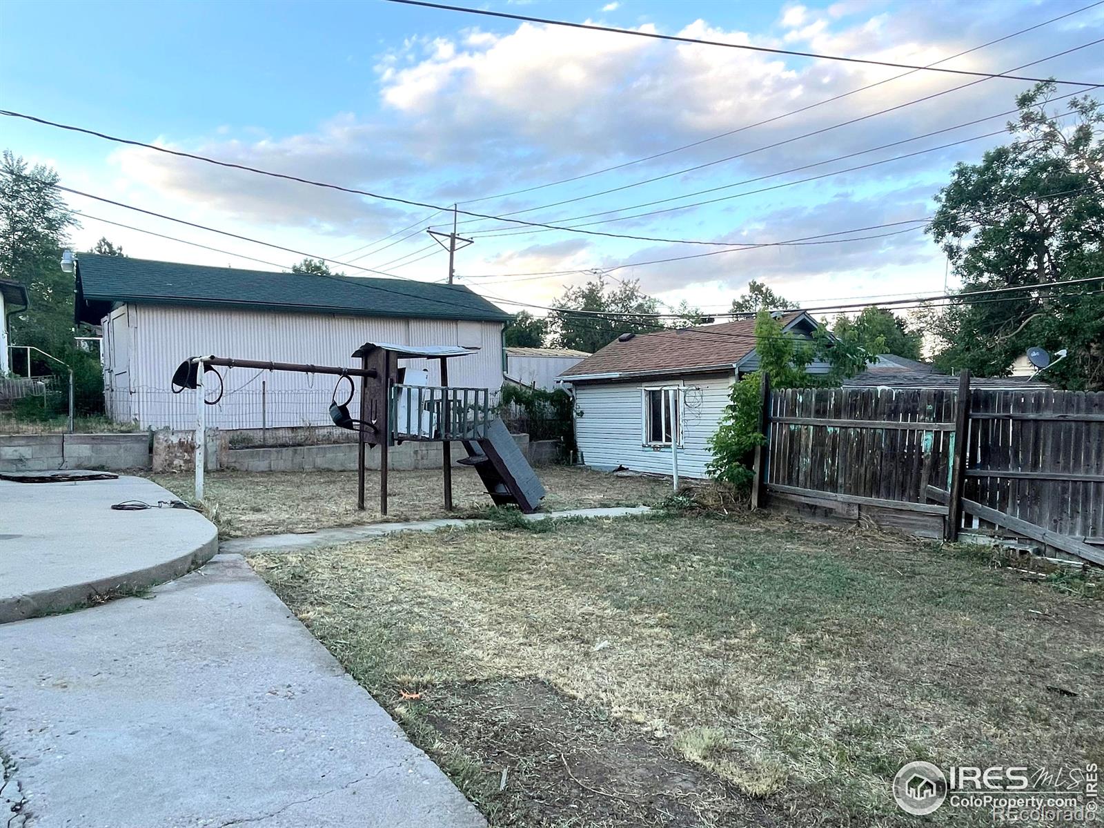 MLS Image #13 for 358  knox court,denver, Colorado