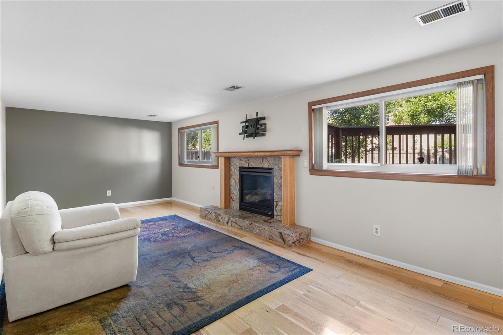 MLS Image #11 for 2765 s pierce street,denver, Colorado