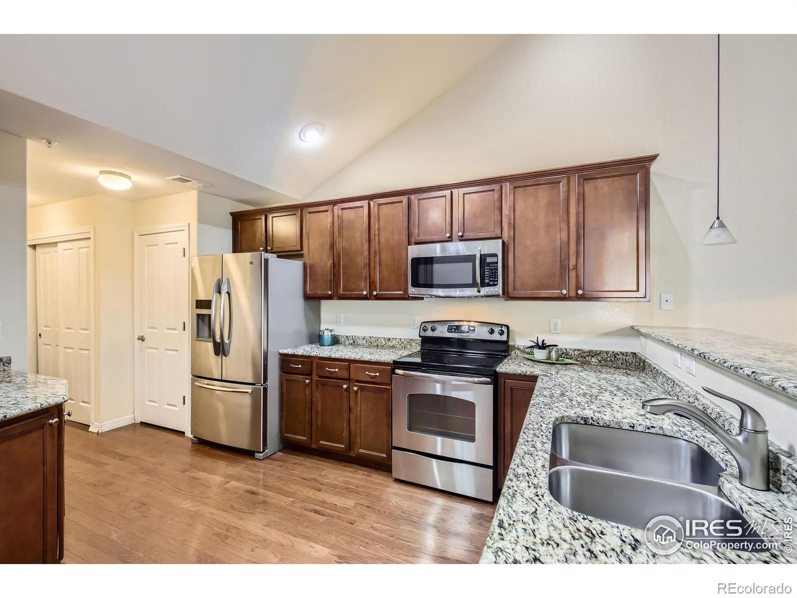 MLS Image #6 for 2481  santa fe drive,longmont, Colorado