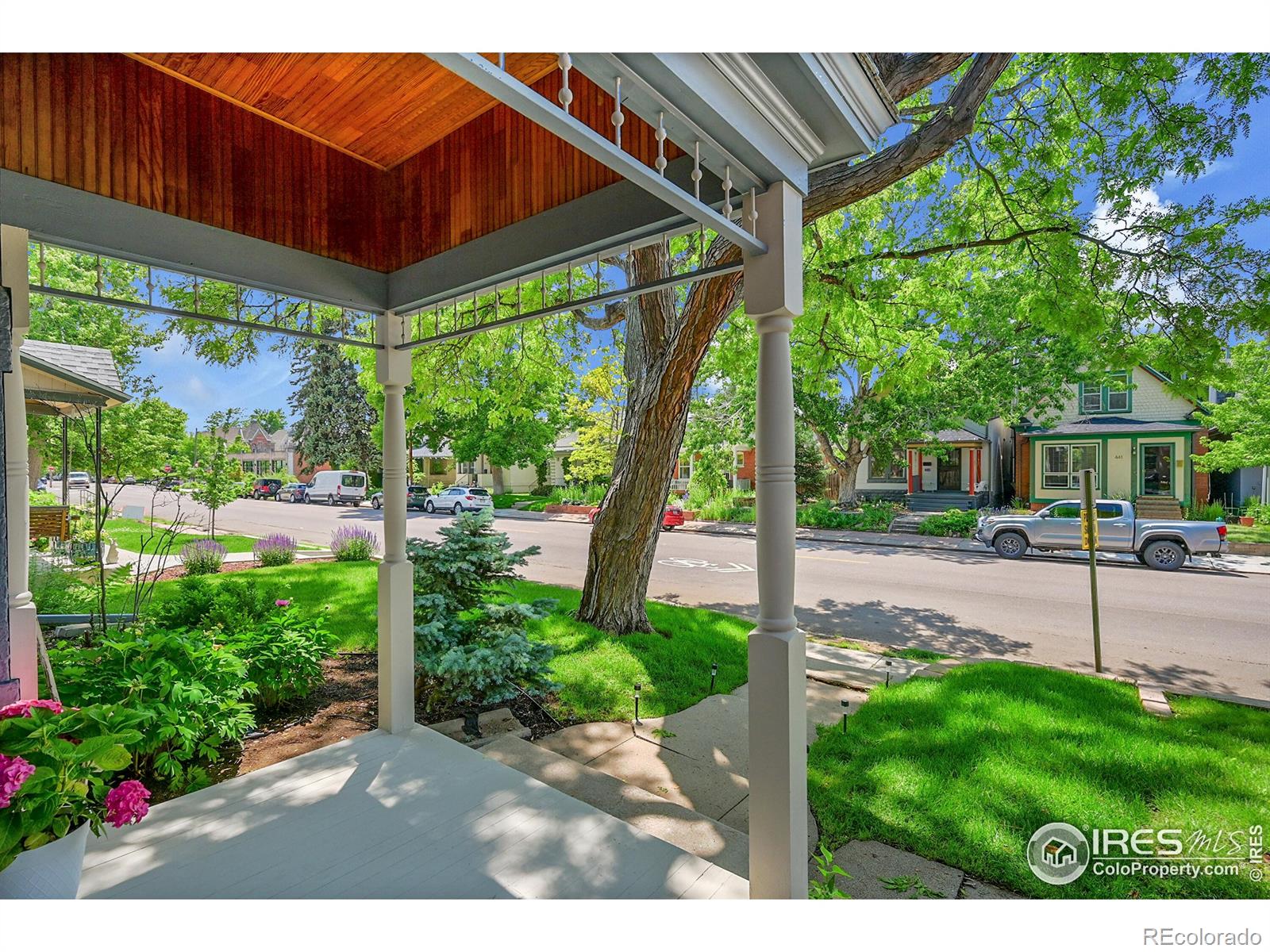 MLS Image #2 for 444 s pearl street,denver, Colorado