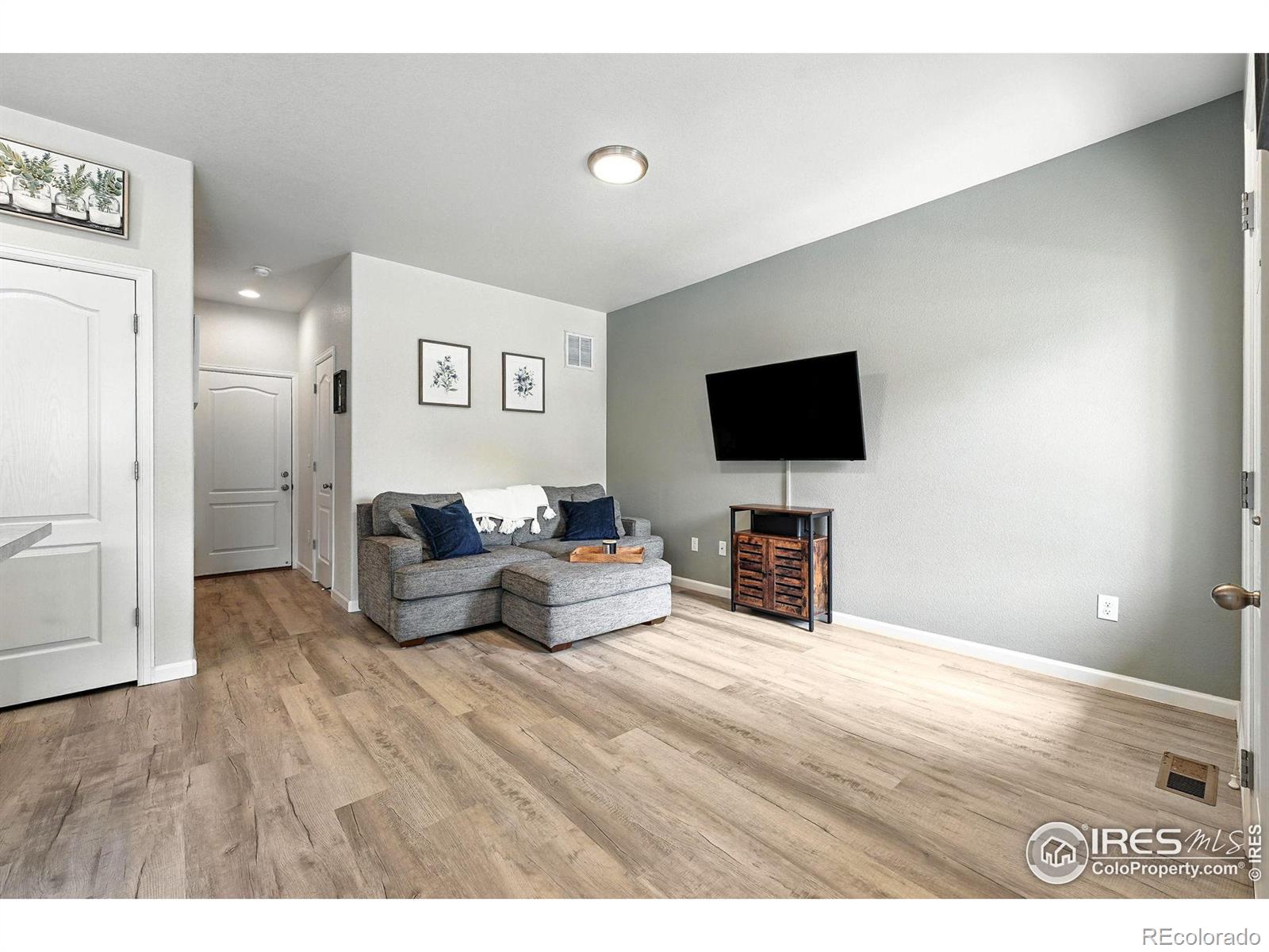 MLS Image #6 for 1214  bistre street,longmont, Colorado