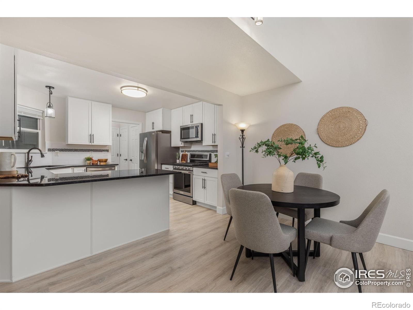 MLS Image #4 for 848  shire court,fort collins, Colorado