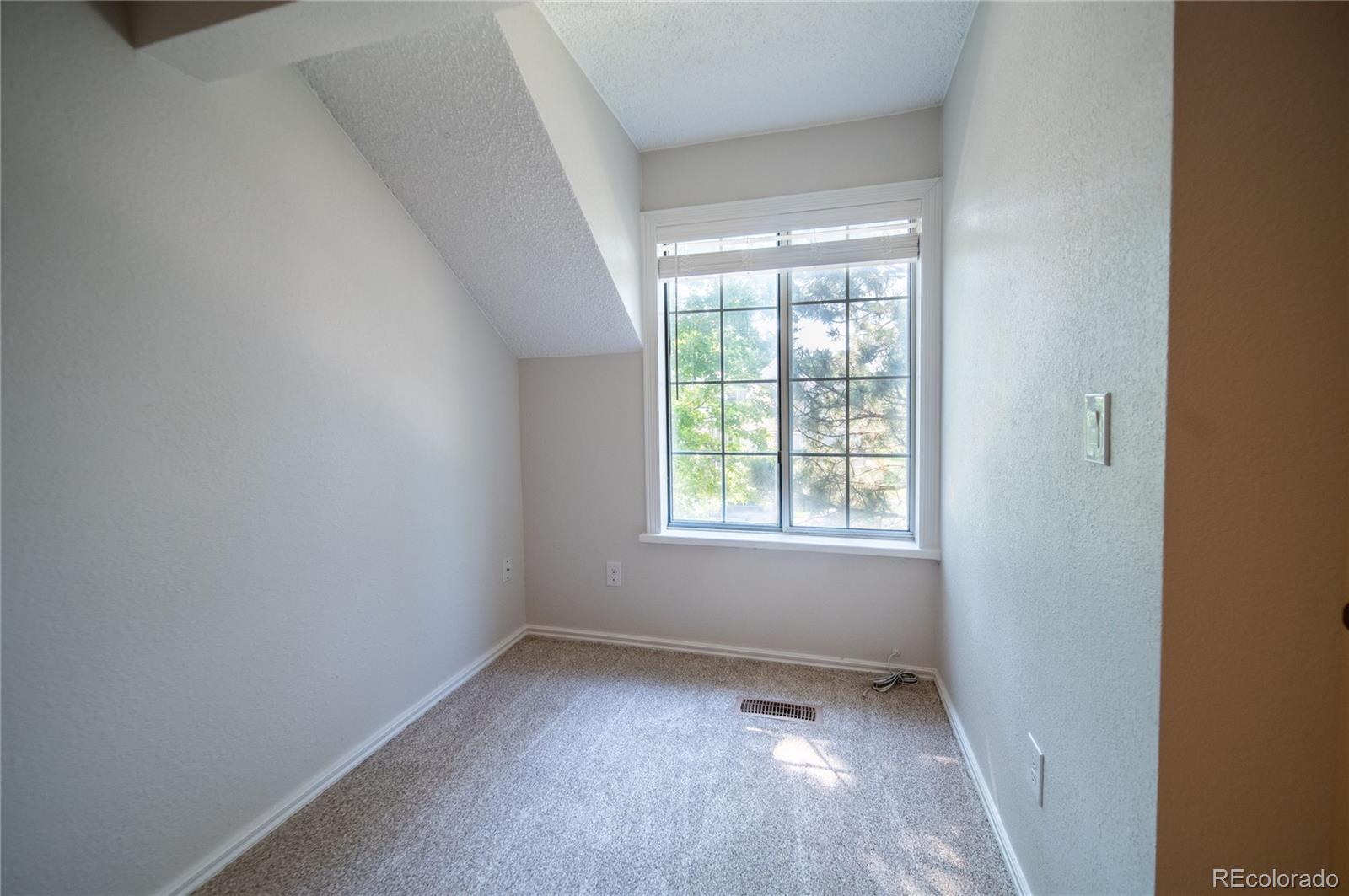 MLS Image #15 for 2409 s worchester court,aurora, Colorado