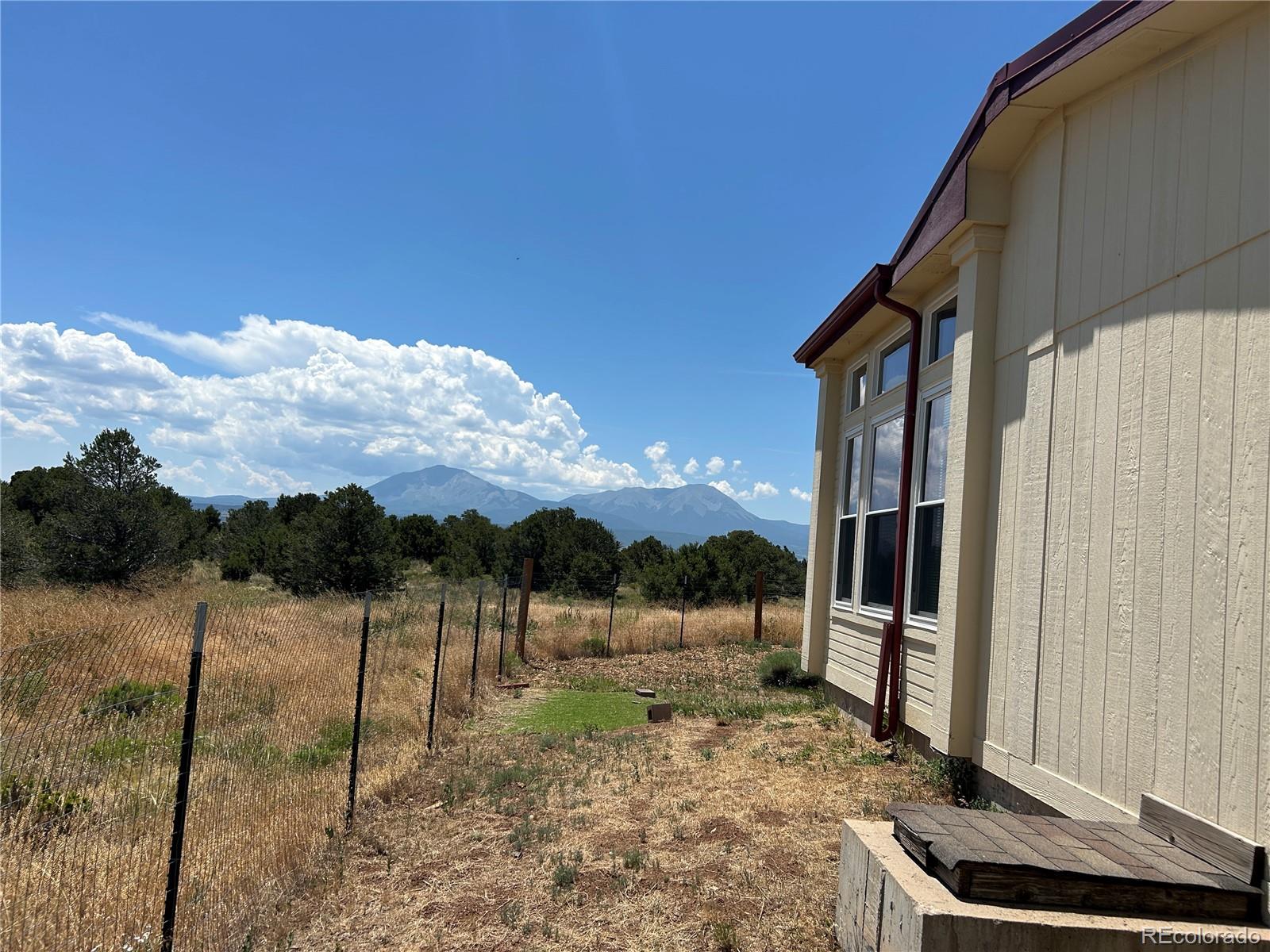 MLS Image #15 for 536  seneca circle,walsenburg, Colorado