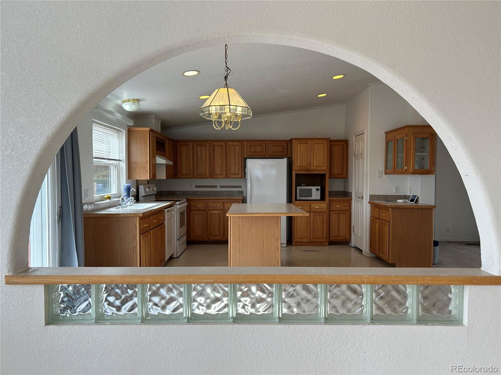MLS Image #44 for 536  seneca circle,walsenburg, Colorado