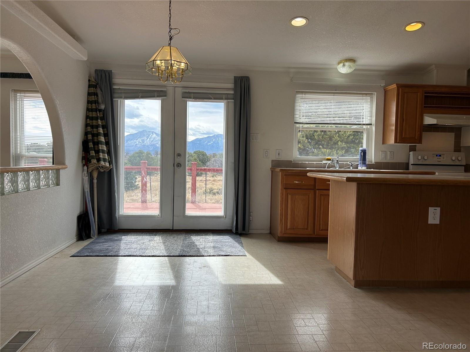 MLS Image #45 for 536  seneca circle,walsenburg, Colorado