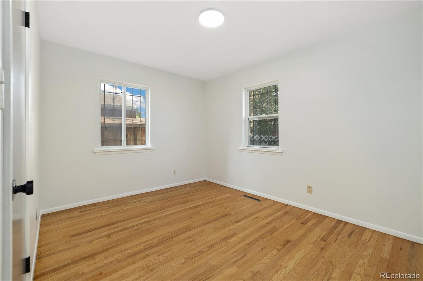 MLS Image #12 for 3102 e san miguel street,colorado springs, Colorado