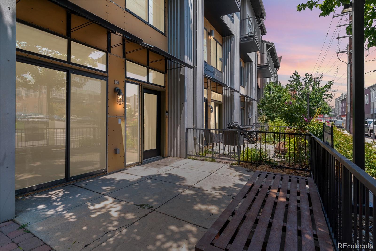 MLS Image #14 for 3195  blake street,denver, Colorado