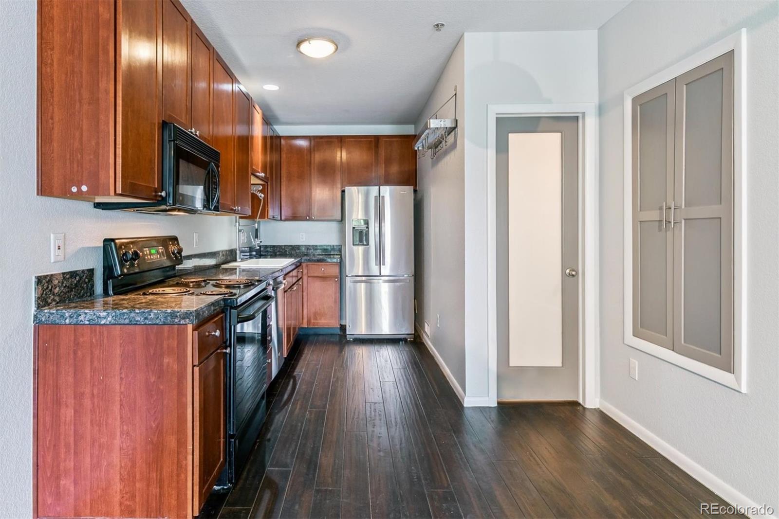MLS Image #16 for 3195  blake street,denver, Colorado