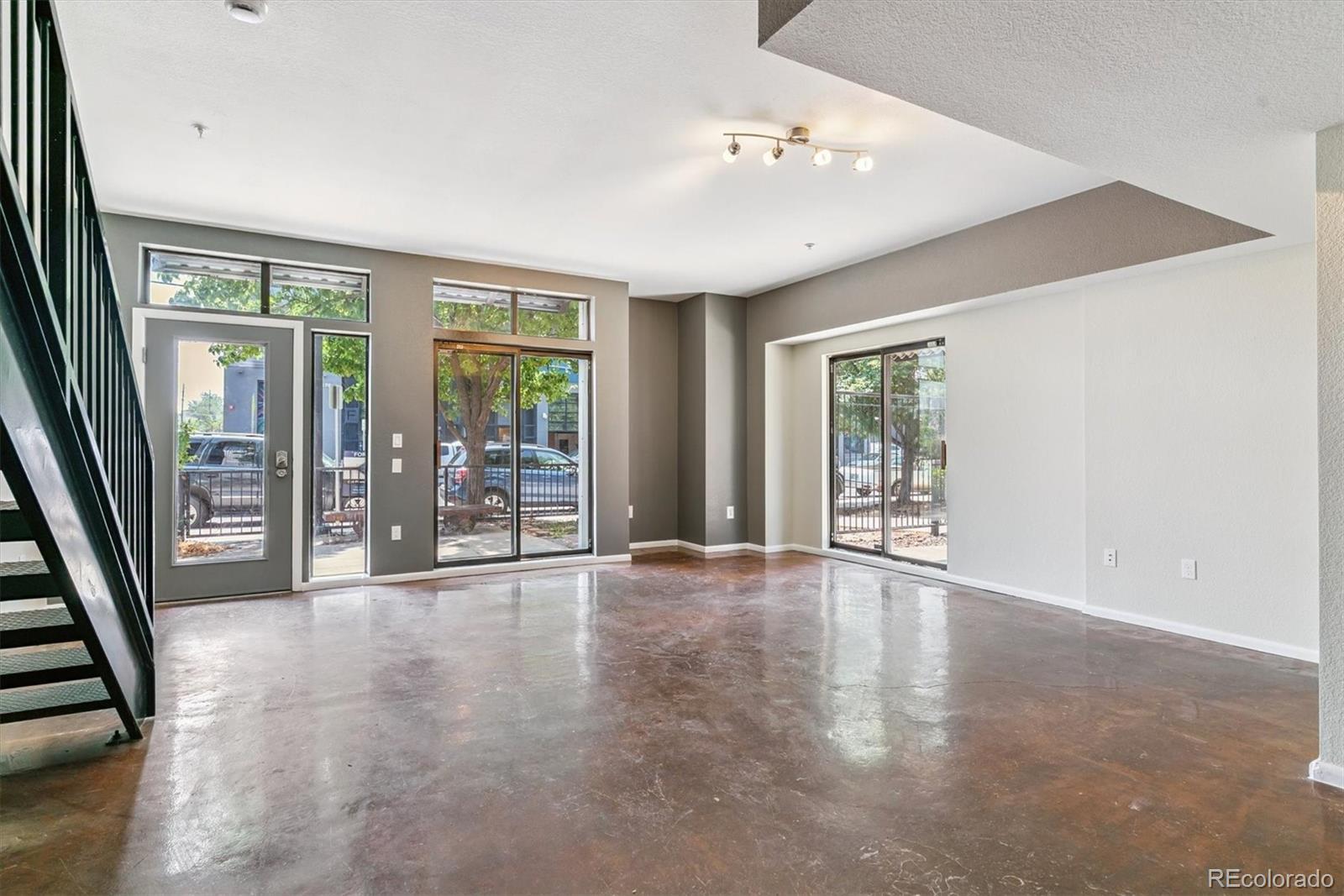 MLS Image #6 for 3195  blake street,denver, Colorado