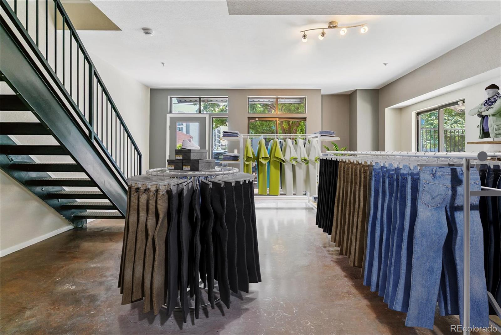 MLS Image #9 for 3195  blake street,denver, Colorado