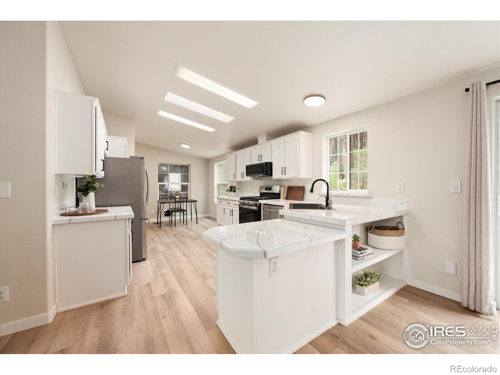 MLS Image #10 for 805  spruce mountain drive,drake, Colorado