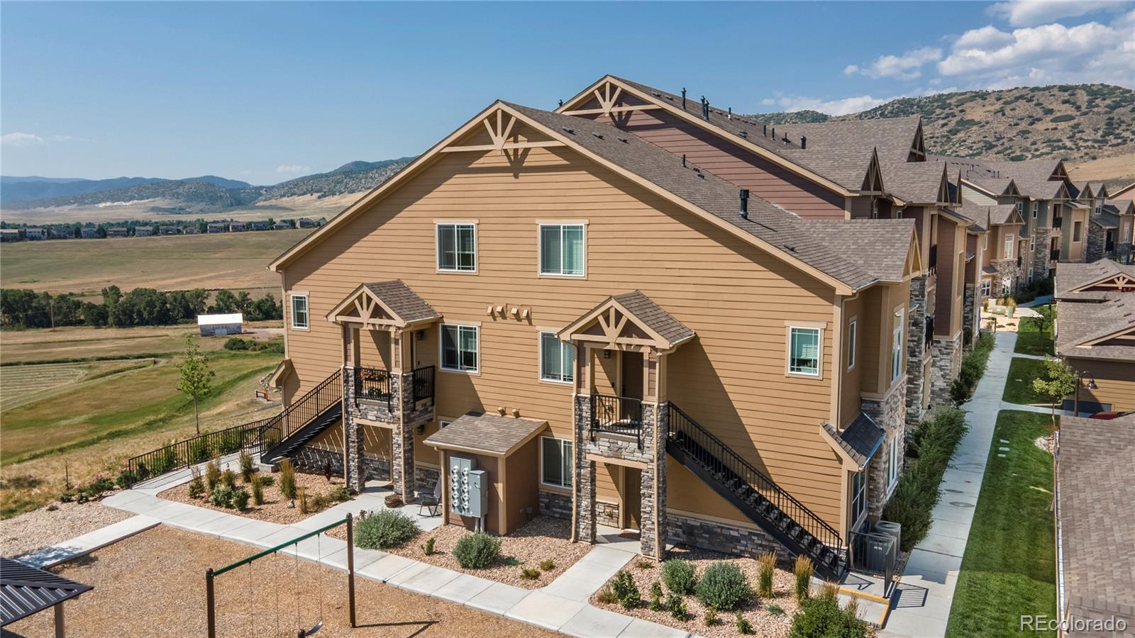 MLS Image #2 for 9962 w victoria place,littleton, Colorado
