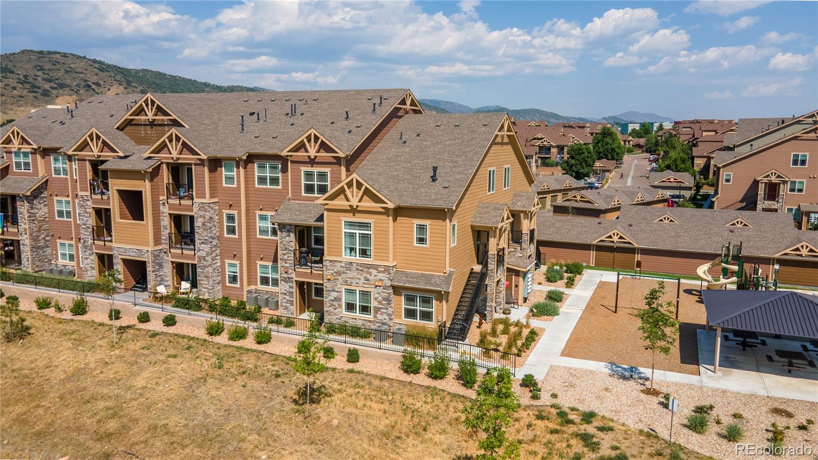 MLS Image #26 for 9962 w victoria place,littleton, Colorado