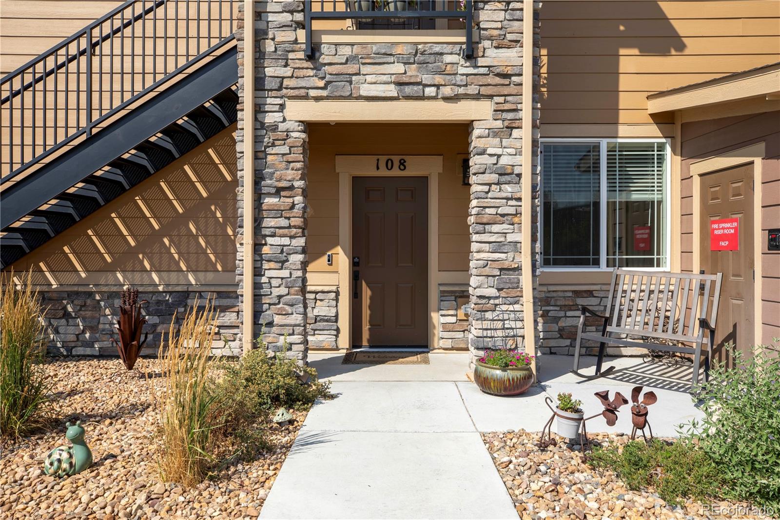 MLS Image #3 for 9962 w victoria place,littleton, Colorado