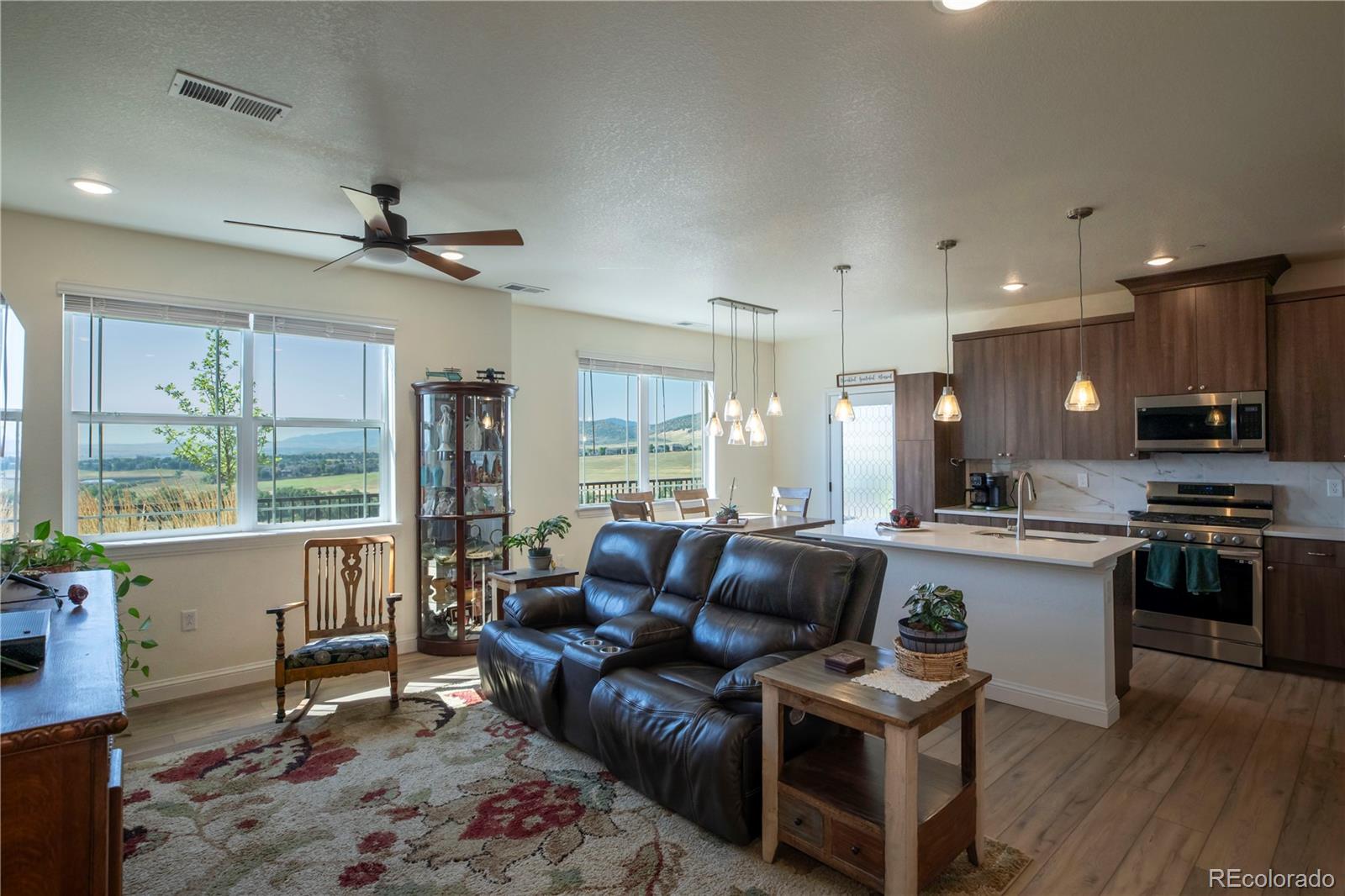 MLS Image #5 for 9962 w victoria place,littleton, Colorado