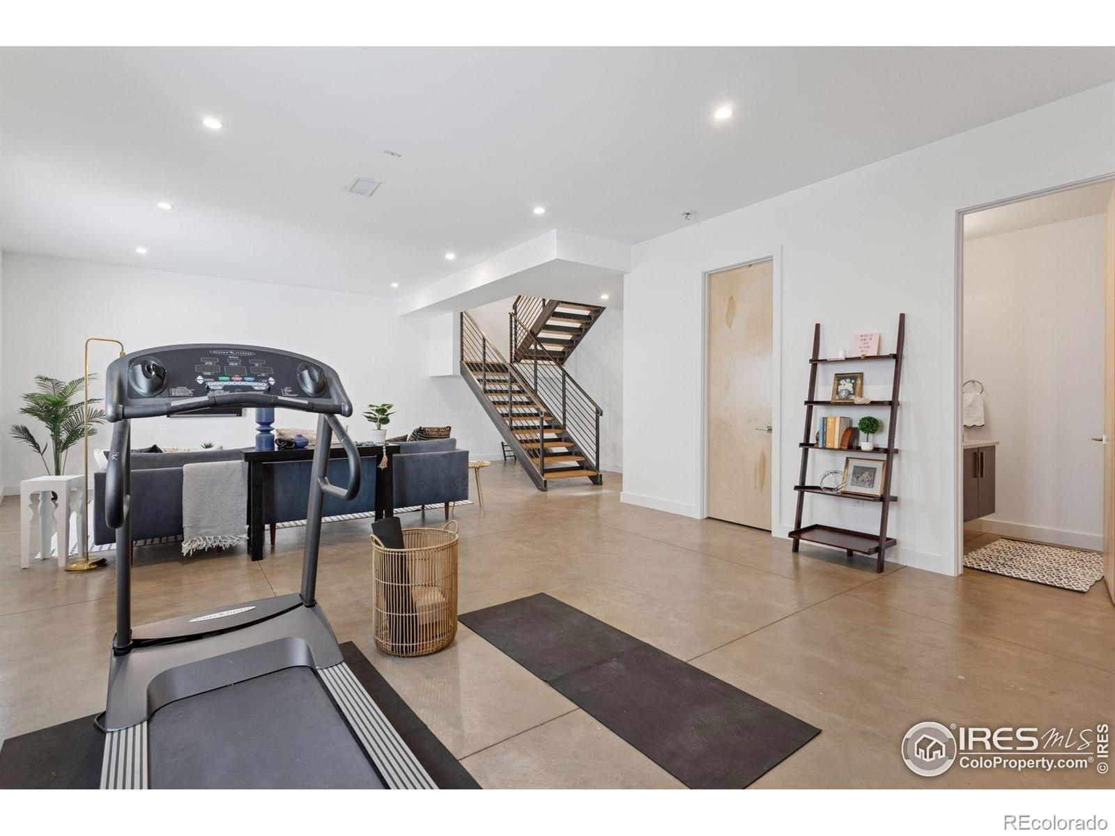 MLS Image #33 for 1801 w 33rd avenue,denver, Colorado