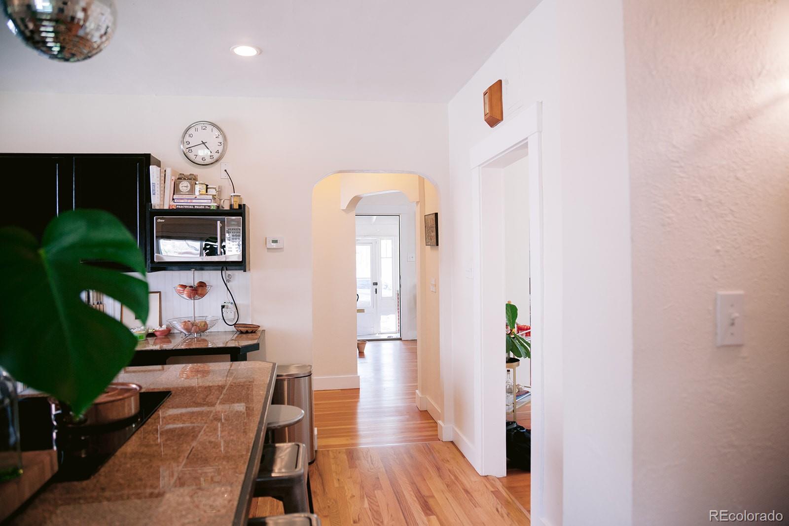 MLS Image #21 for 1585 s grant street,denver, Colorado