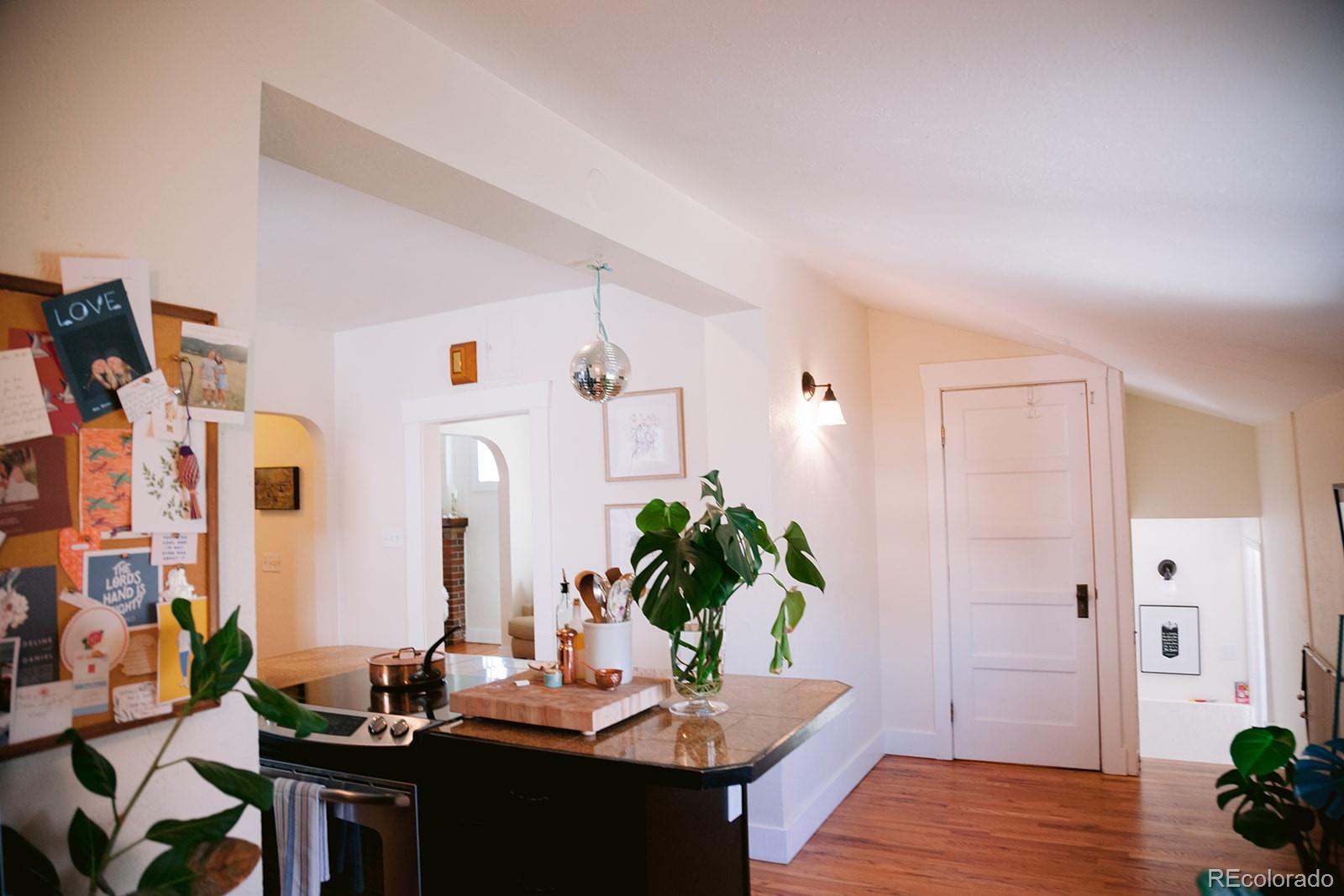 MLS Image #25 for 1585 s grant street,denver, Colorado