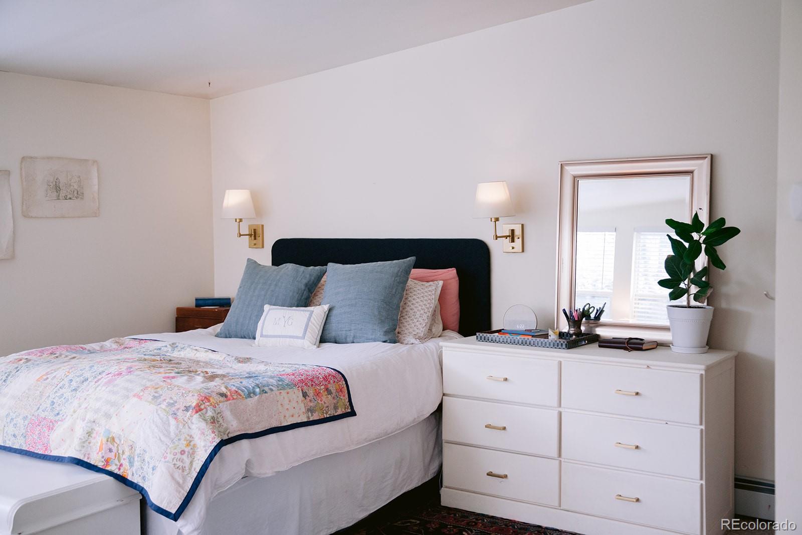 MLS Image #29 for 1585 s grant street,denver, Colorado