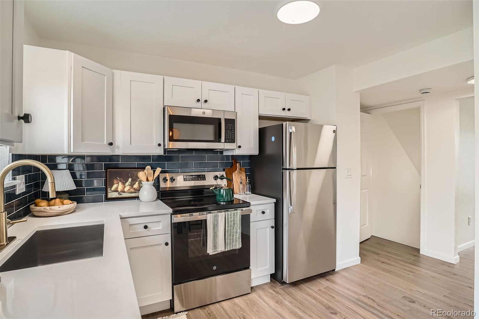 MLS Image #10 for 16353 e 17th place,aurora, Colorado