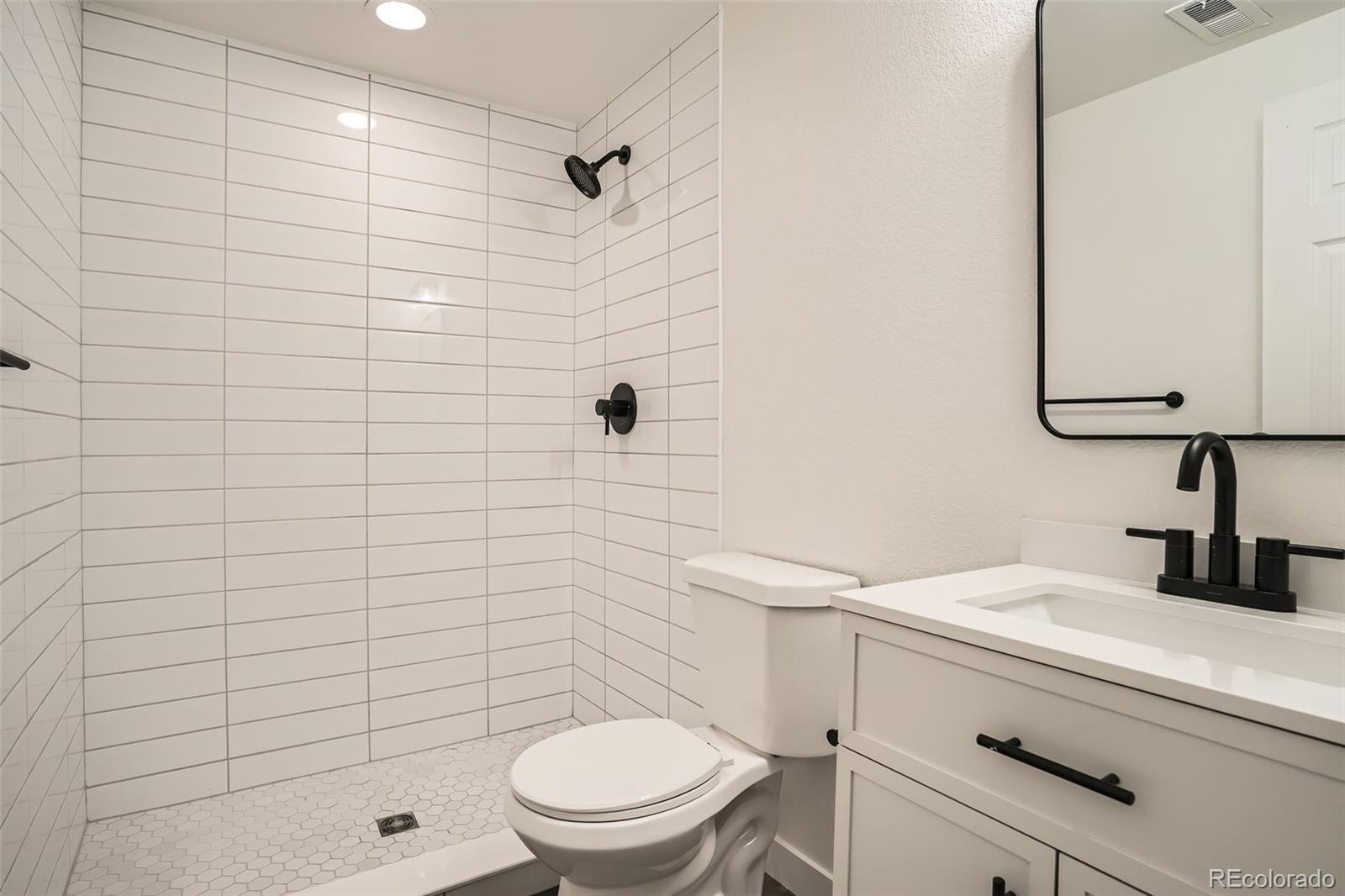 MLS Image #24 for 16353 e 17th place,aurora, Colorado