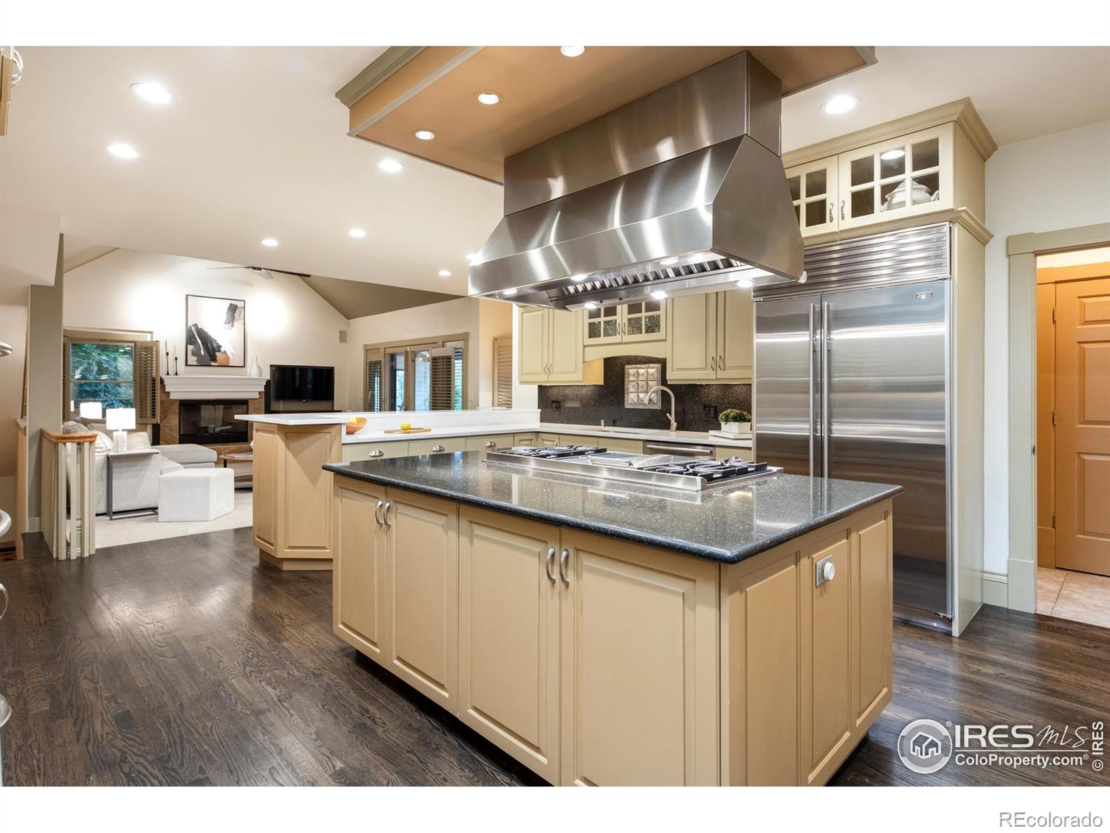 MLS Image #11 for 820  6th street,boulder, Colorado