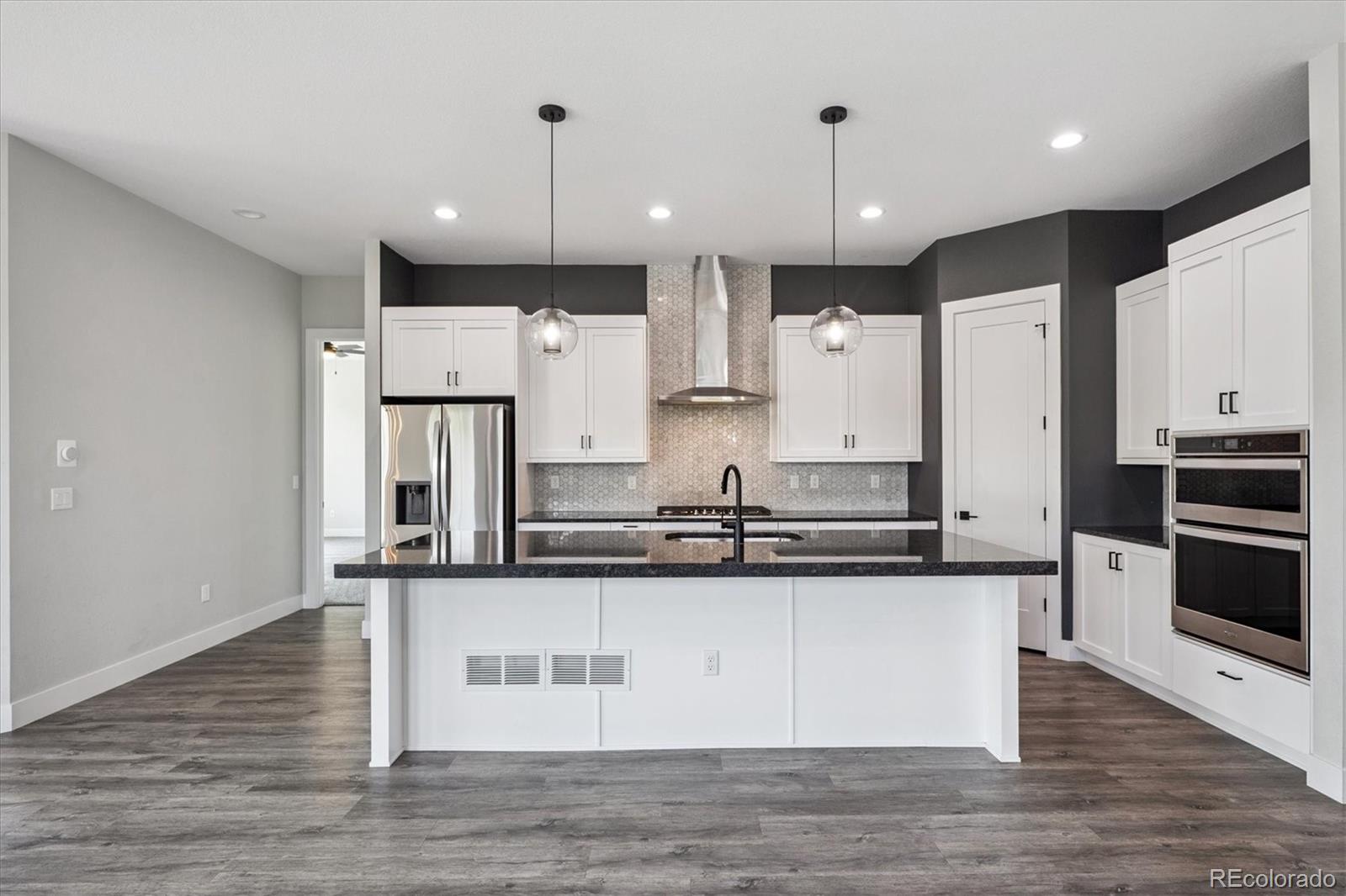 MLS Image #10 for 745  delechant drive,erie, Colorado